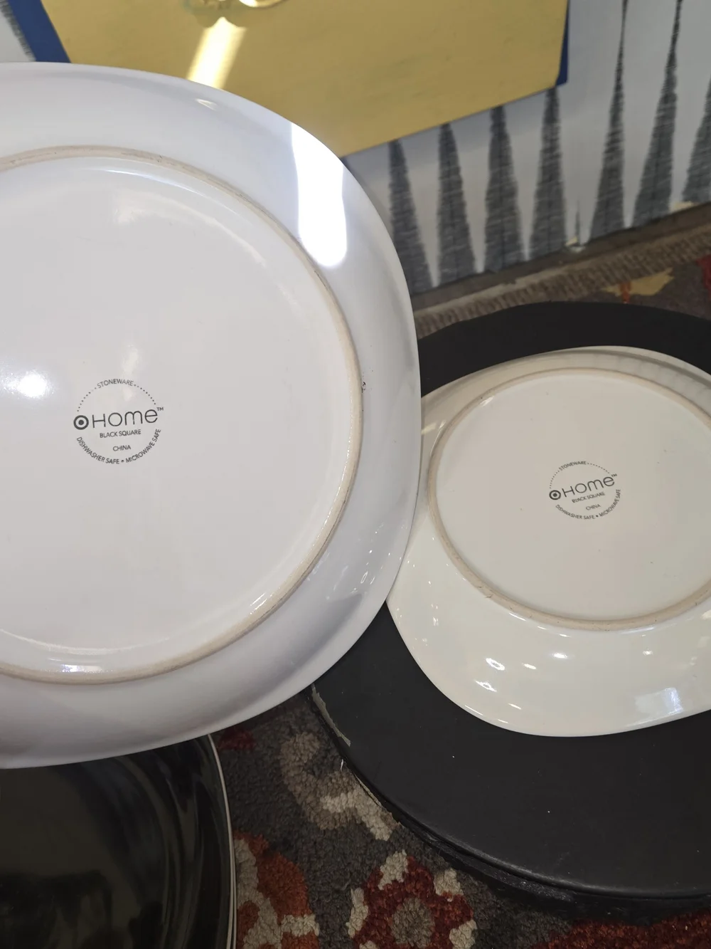 6-Piece Square Black & White Plate Set – 3 Large 10.5